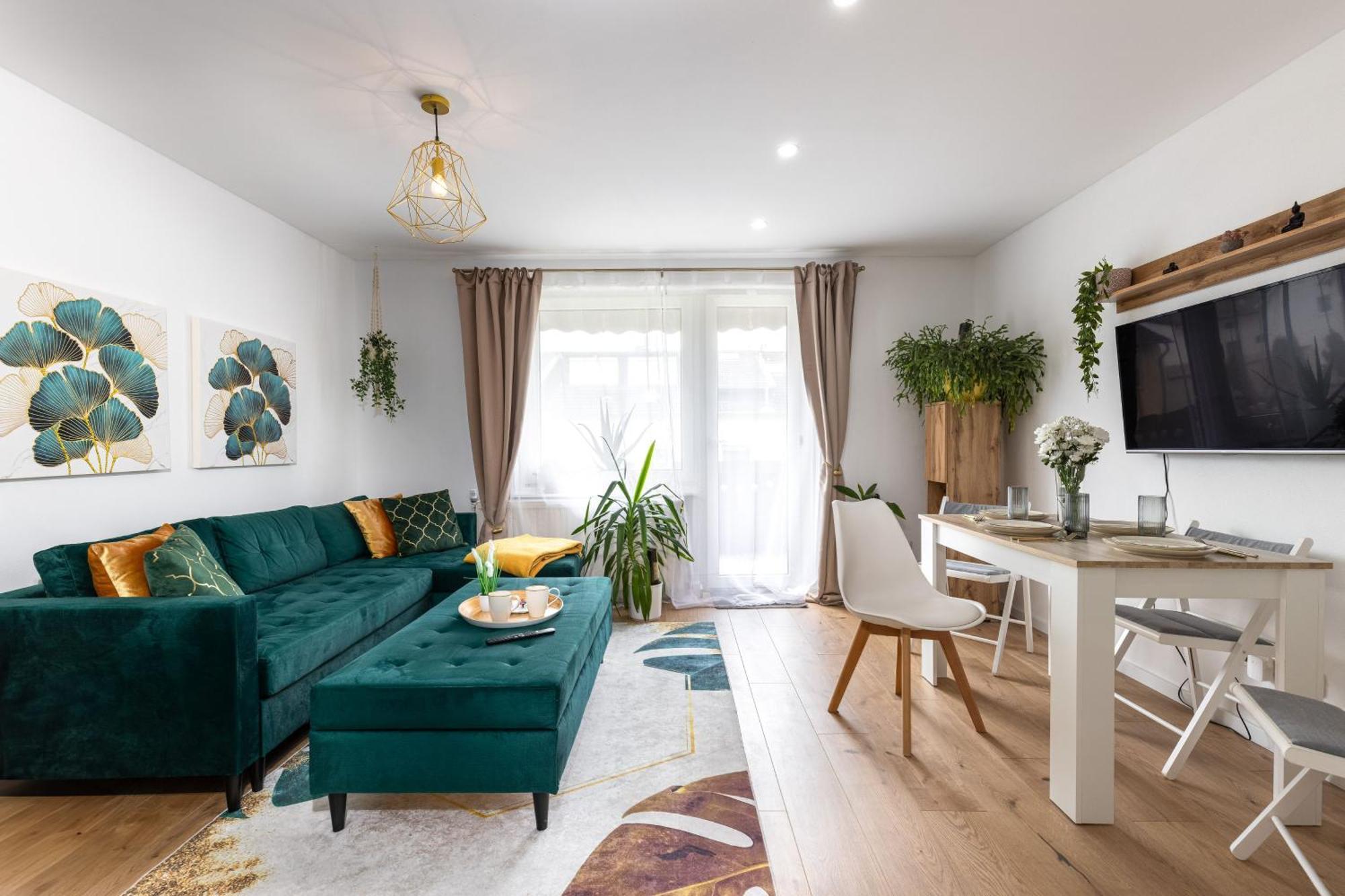 Schoenes, Modernes Apartment Mit Zwei Schlafzimmern - Zentral Mit Balkon Fuer 6 Personen Montabaur Exteriör bild